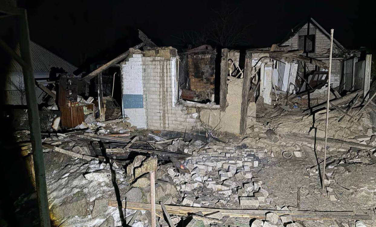 Нічна атака: приватне помешкання в Дніпрі знищене ворожим безпілотником, є жертви
