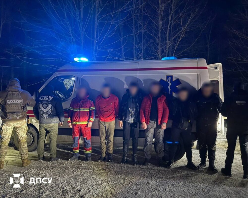 Прикордонний фарс: "Швидка" з контрабандистами замість пацієнтів затримана на українсько-румунському кордоні