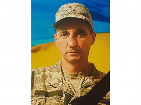 Герой з рідного краю: жертва війни, Дмитро Іваненко