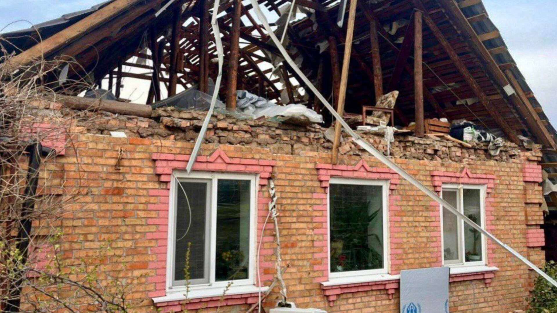 Ніч Дніпропетровщини: атака безпілотників і артилерії, є постраждалі
