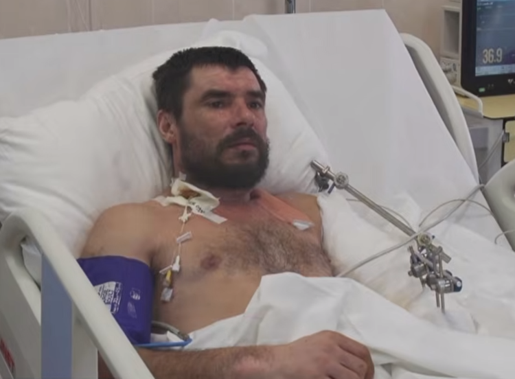 Родина у вогні: військовослужбовець з Нікопольщини бореться за життя у лікарні Дніпра