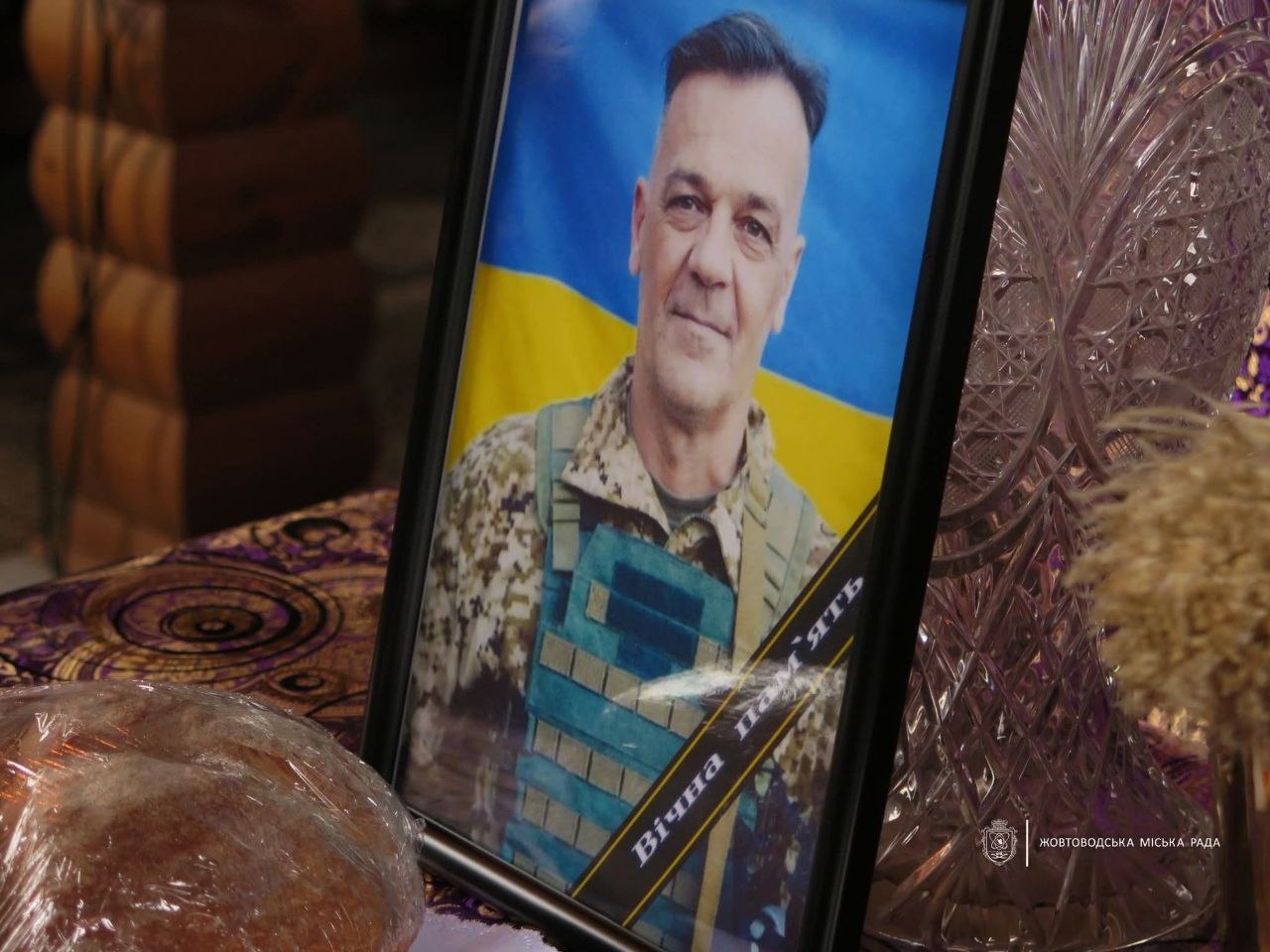 Вічна пам'ять захиснику: У Жовтих Водах провели останній шлях Віктора Темлякова