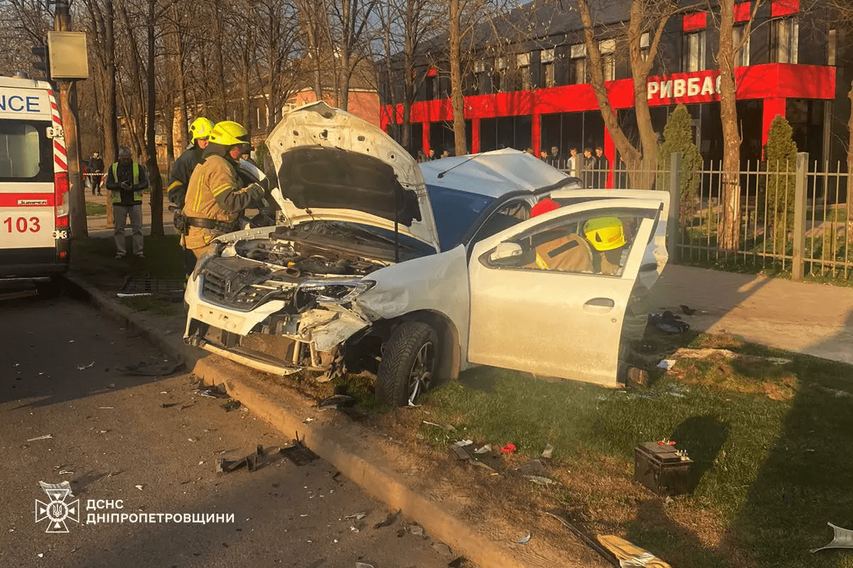 Трагедія на криворізьких вулицях: ДТП забрала життя двох