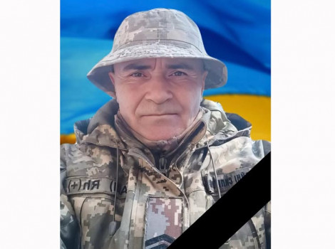 Захисник з Кам'янського, Володимир Алтов, віддав життя за Україну. Вічна пам'ять.