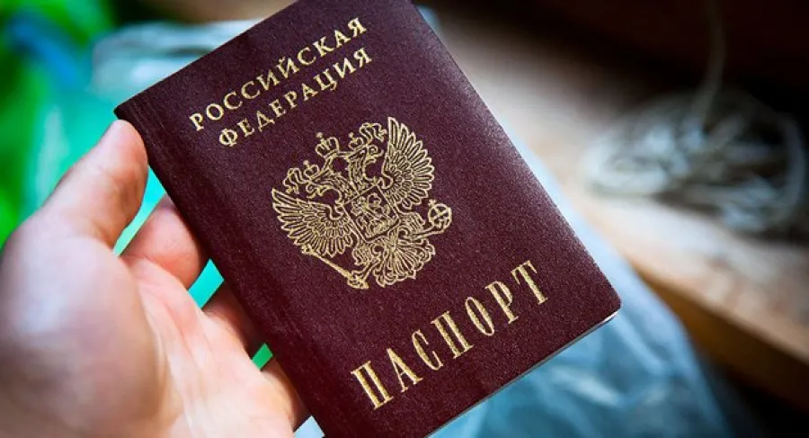 Російська втеча: масштабний вихід з країни.