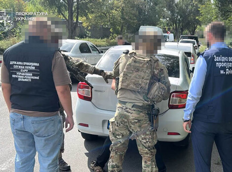 Дніпро: 10 тисяч доларів за нелегальний перетин кордону з Румунією для військовозобов'язаного