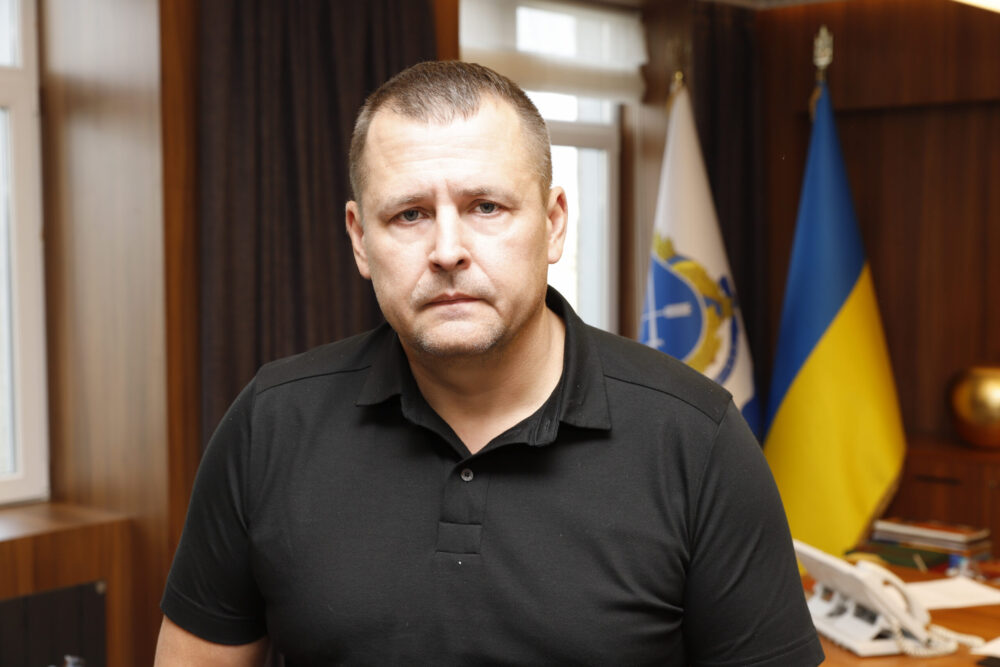 Мер Дніпра придбав маєток на Буковині за $19 000 (Фото)
