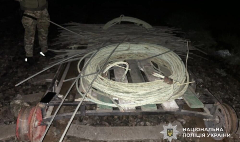 Синельниківщина: троє грабіжників намагалися викрасти залізничне майно на мільйони