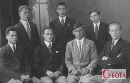 12 жовтня 1957: агент КДБ Богдан Сташинський убив у Мюнхені лідера ОУН Льва Ребета отруйним пристроєм